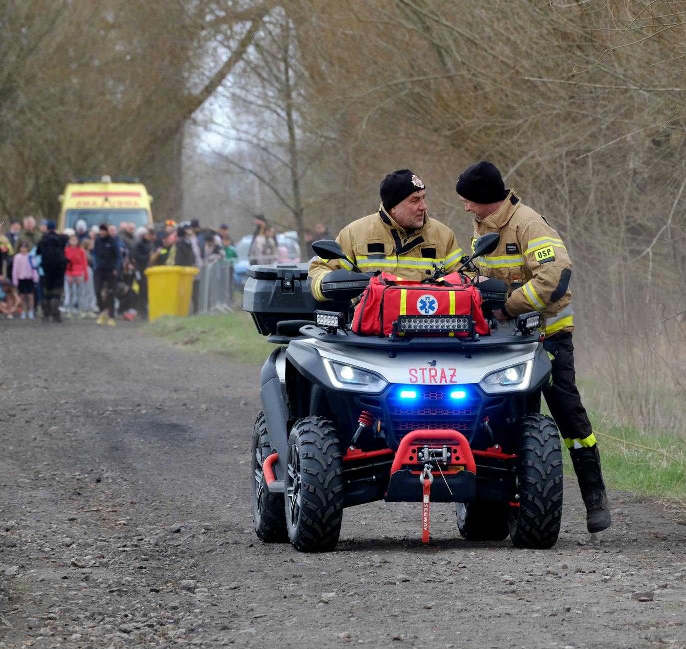 Nowe władze OSP Piława Górna - strażacy podczas zebrania wyboru nowych liderów jednostki